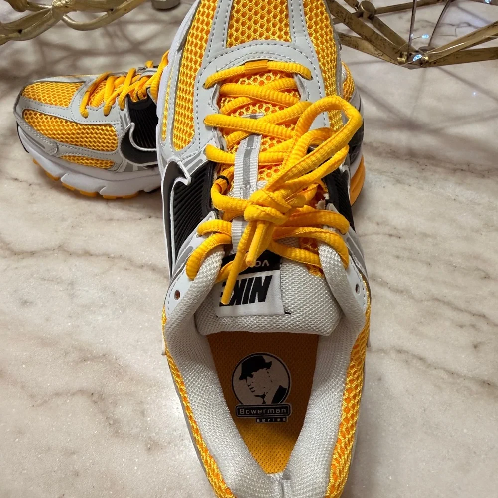 Nike Zoom Vomero 5 - Picture 10 of 15